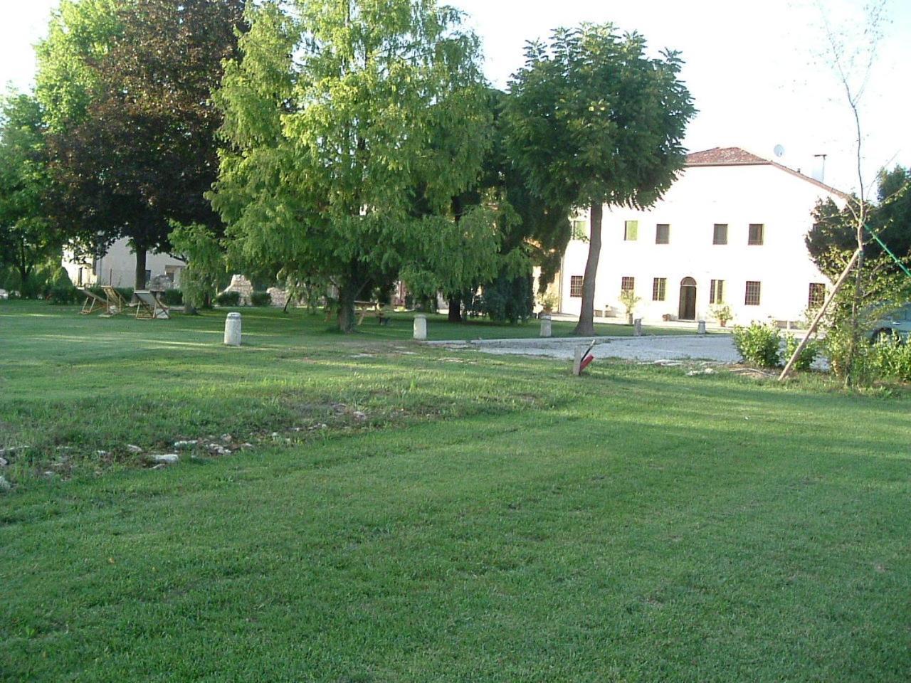 Agriturismo La Sophora Montegaldella Exterior foto